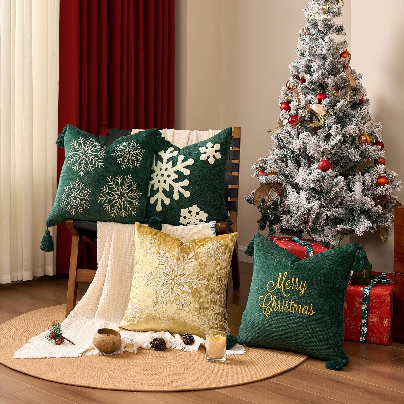 Embroidery Xmas Decorations - Weihnachts-Schneeflocken-Kissenbezug mit Schneeflocken-Stickerei und Quasten, Quadratischer